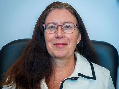 Dr Agnieta Pretorius