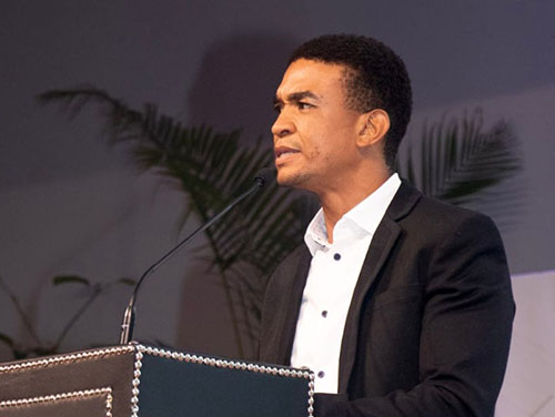 Dr Eric Pule,
