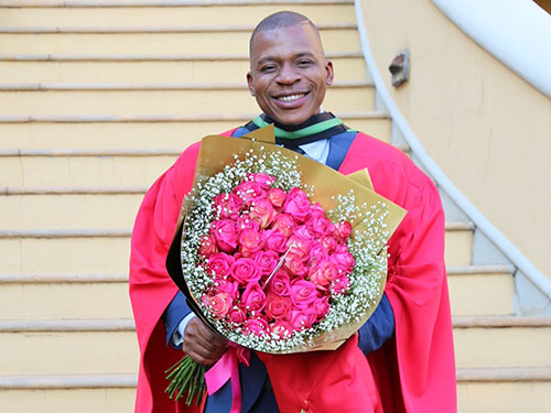 Dr Sifiso.jpg