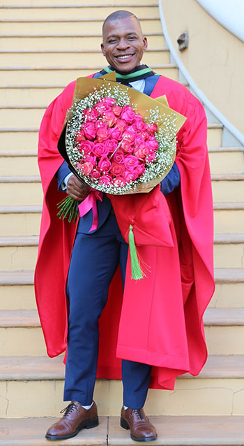 Dr Sifiso1.jpg