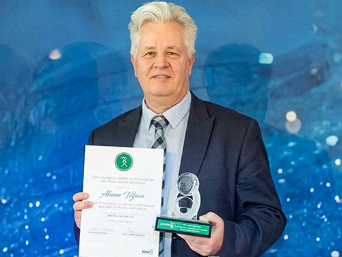 Prof-Alvaro-Viljoen-500