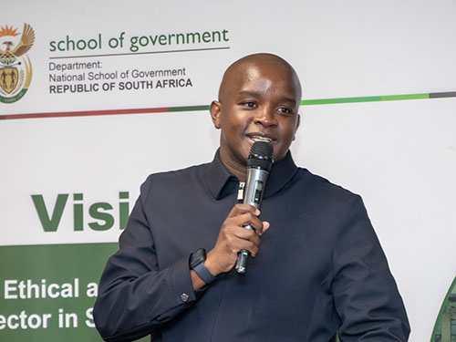 Prof John Molepo
