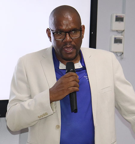 Prof Ricky