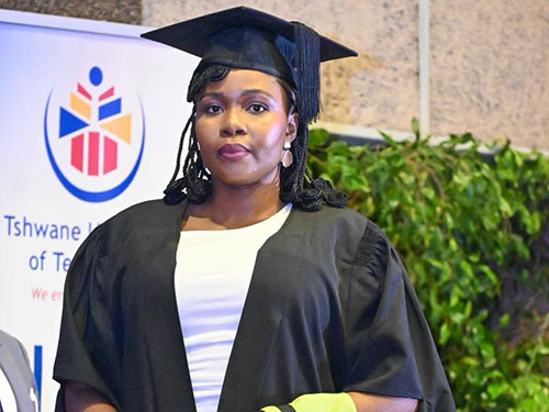 Water queues inspire cum laude Engineering graduate&rsquo;s research