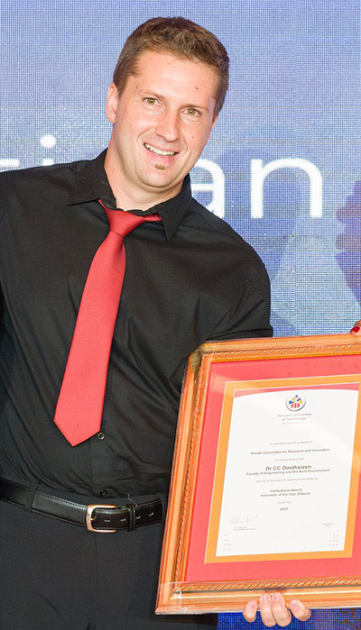 Dr Christiaan Oosthuizen