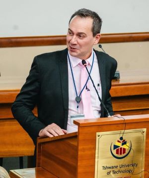 Learning from the best3